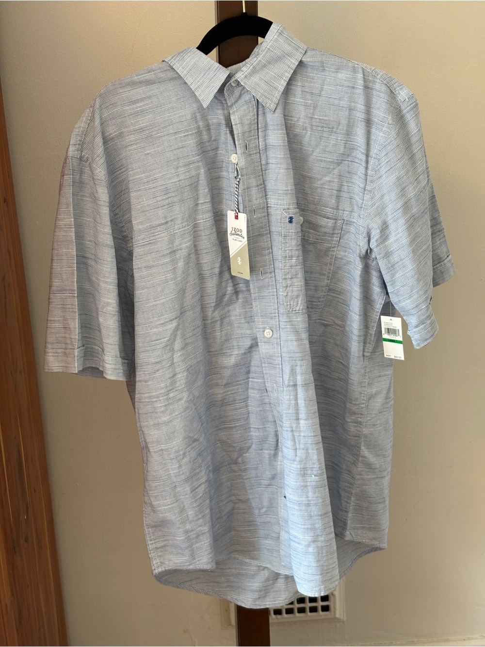 NWT Izod Saltwater Short Sleeve Collared Shirt LT